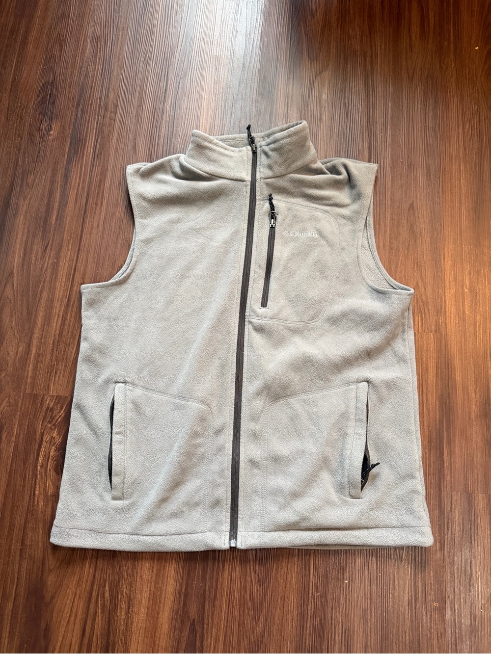 Columbia fleece vest
